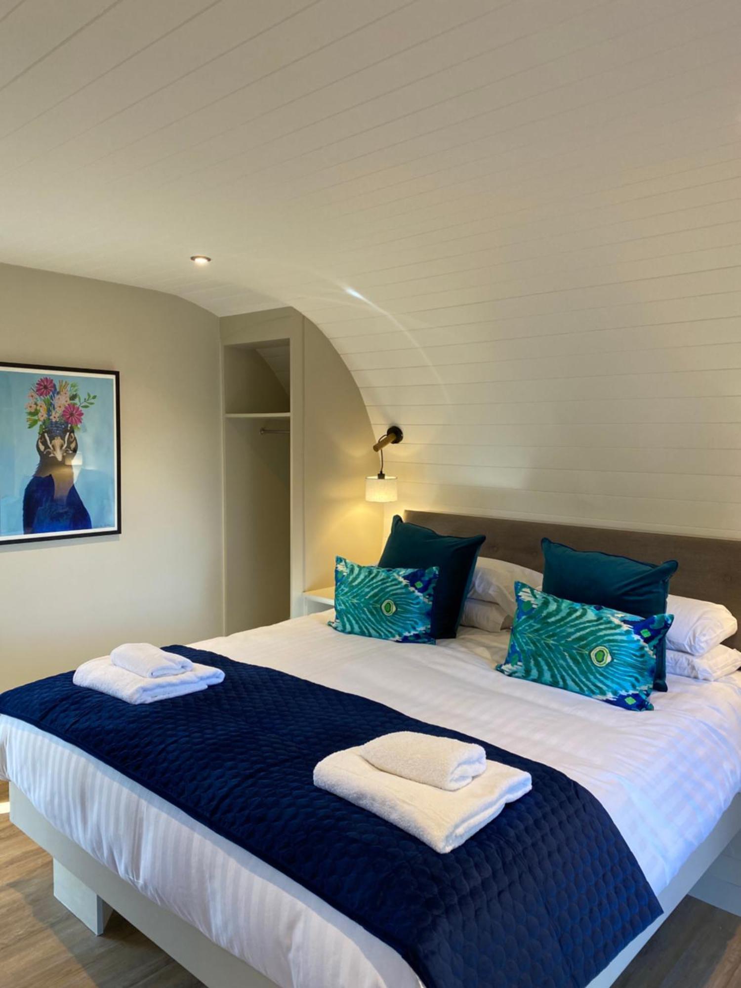 Acorn Lodge With Hot Tub Купар Экстерьер фото